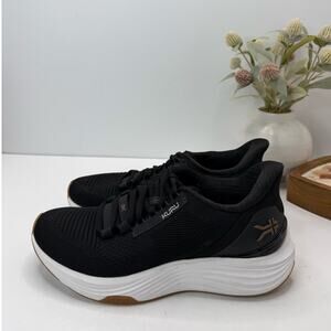 Kuru Atom 2 Walking Comfort Sneaker Jet Black/White Women 9.5 Medium Tried On